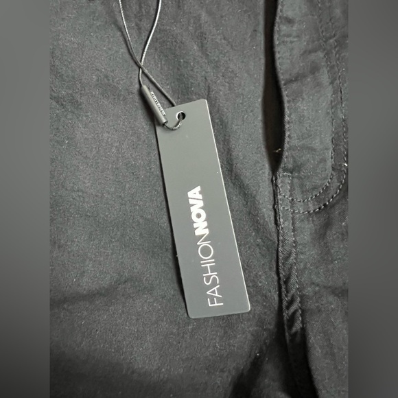 Fashion Nova Black Flare & Wide Leg Jeans size 9 - Picture 2 of 9